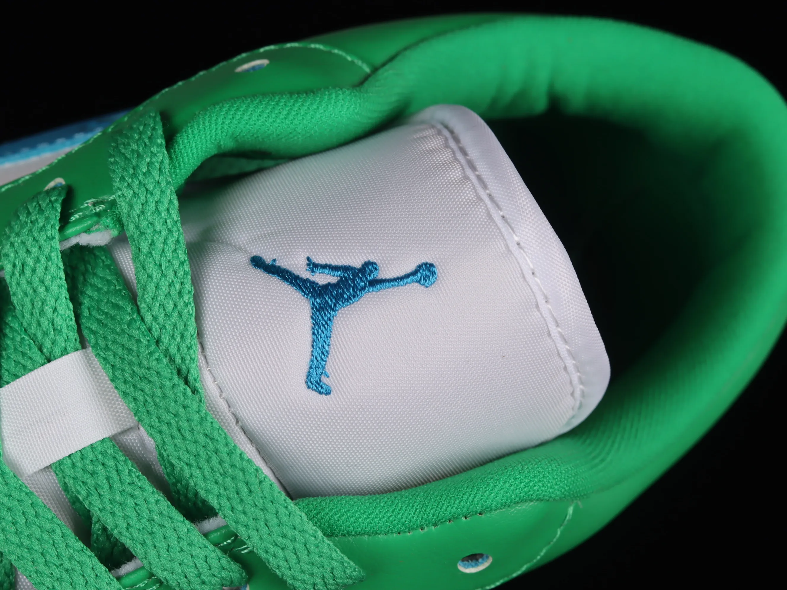 All categories Air Jordan Jordan series basketball shoes Air Jordan 1 Low Z version Air Jordan 1 Low "White Green" AJ1 Joe 1 white green low-top basketball shoes DC0774-304